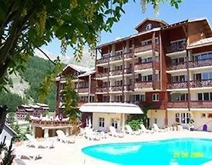 3* Hotel Du Hameau